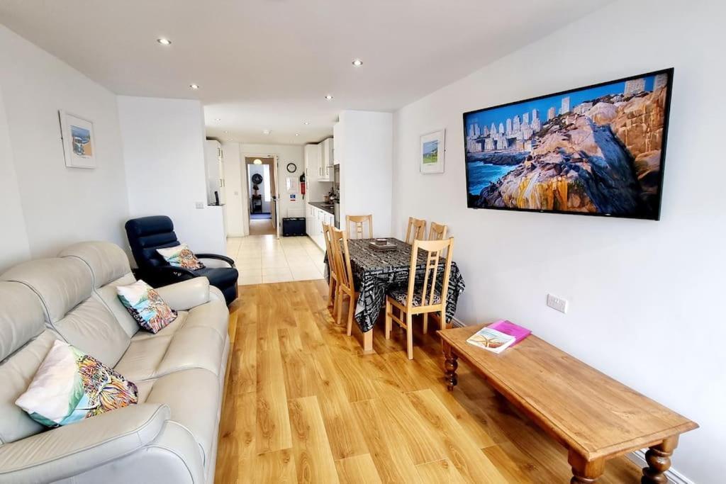 Causeway97 Townhouse Villa Portrush Eksteriør billede